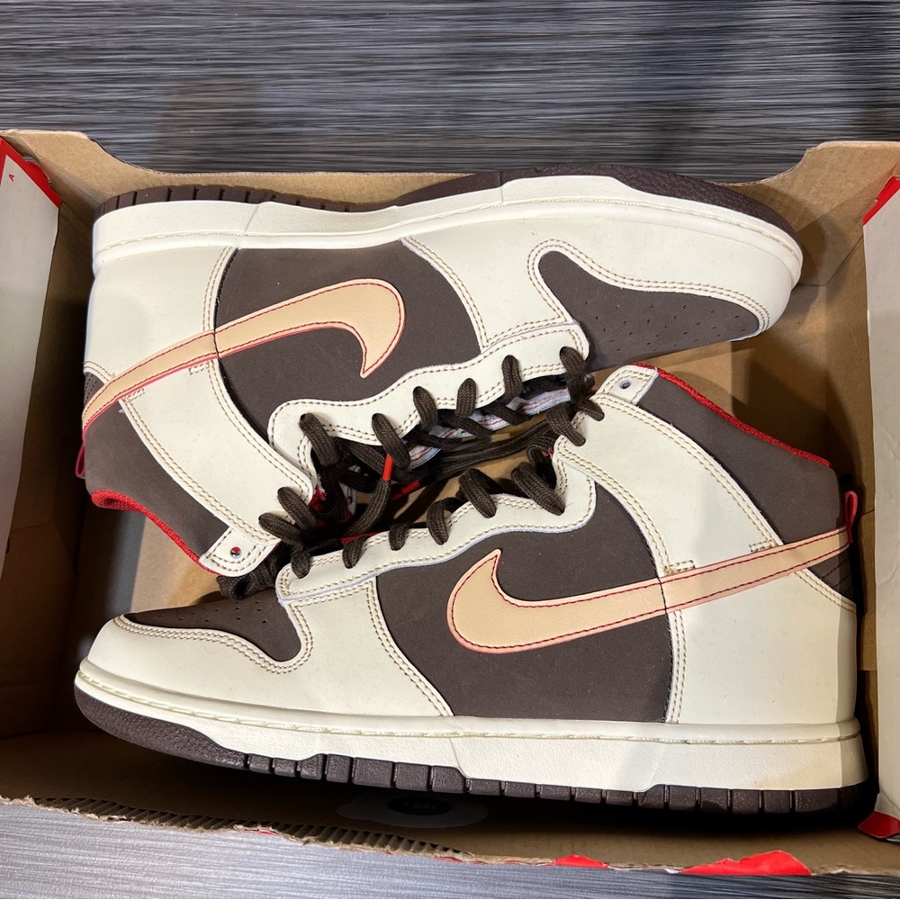 Nike Dunk High Retro SE Baroque Brown Lifestyle Casual Shoes FB8892-200 Size 11